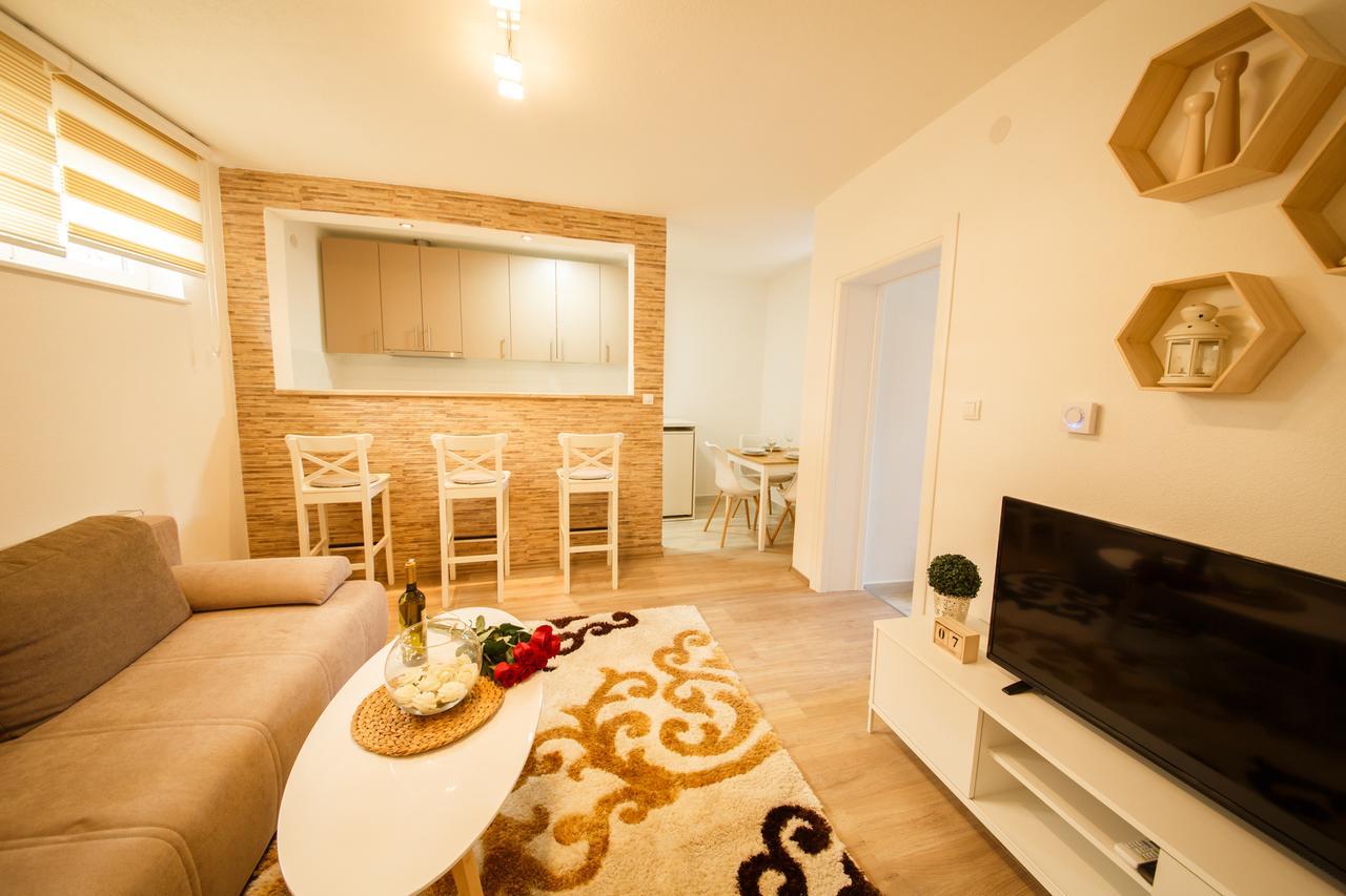 Apartman Top Spot Μπάνια Λούκα Εξωτερικό φωτογραφία